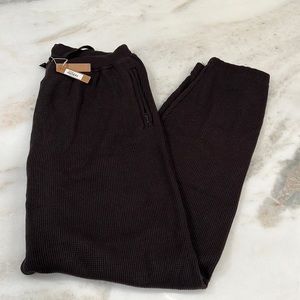 Dark chocolate Skims Waffle joggers. Size L. New with tags.